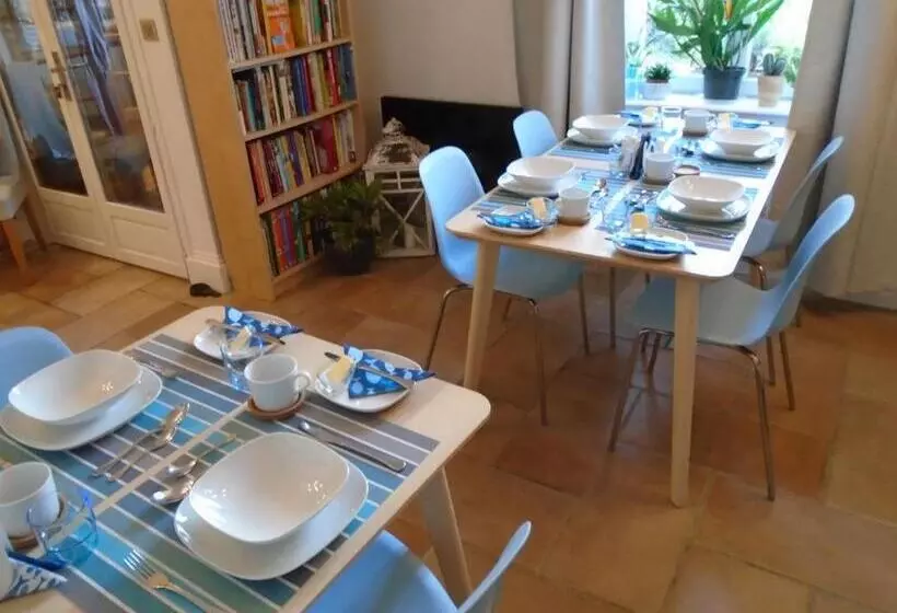 Aamiaismajoitus (B&B) Maison Jonela