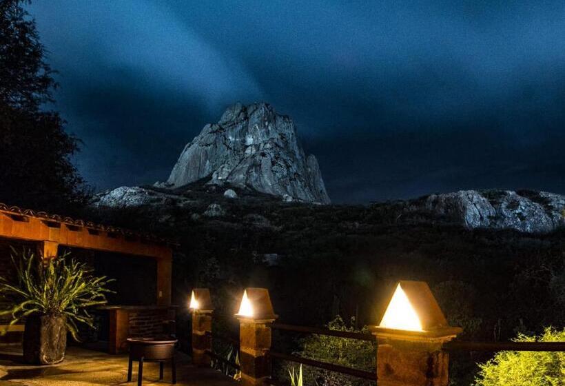 هتل Casa Del Arbol