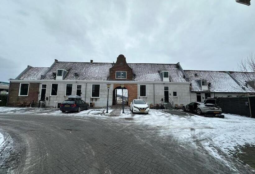 هتل Huisjes Aan De Amstel Your Home Away From Home