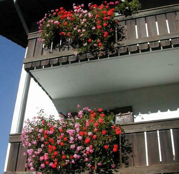 Hotelli Muller Private Rooms