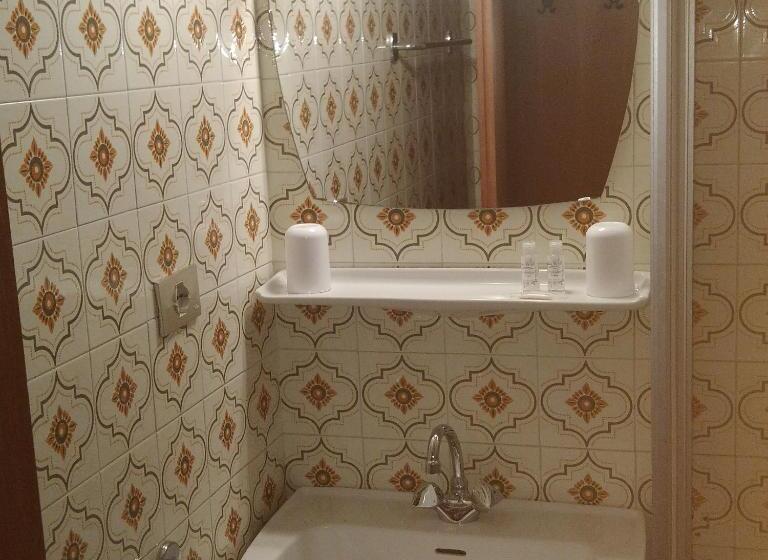 Hotelli Muller Private Rooms