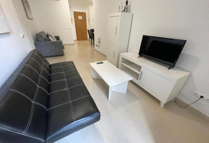 Отель Royal Suites Estepona