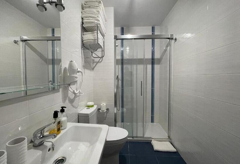 Отель Royal Suites Estepona