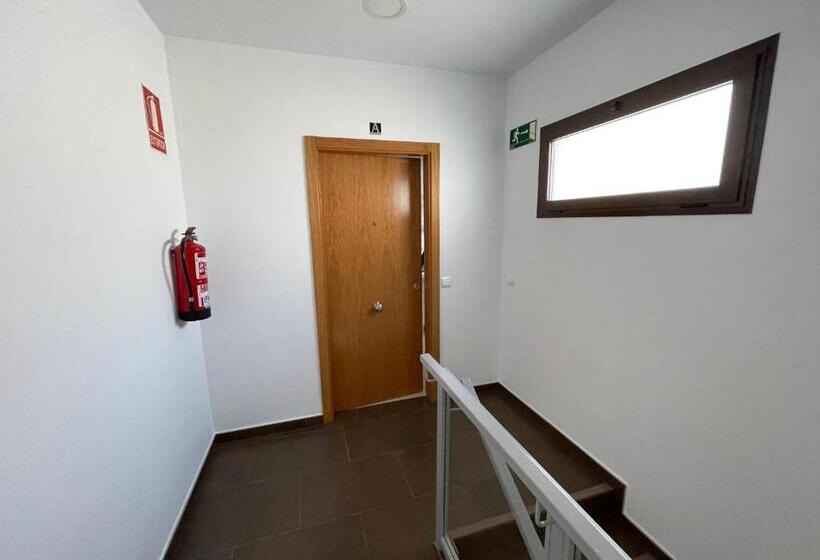 Отель Royal Suites Estepona