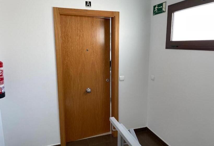 Отель Royal Suites Estepona