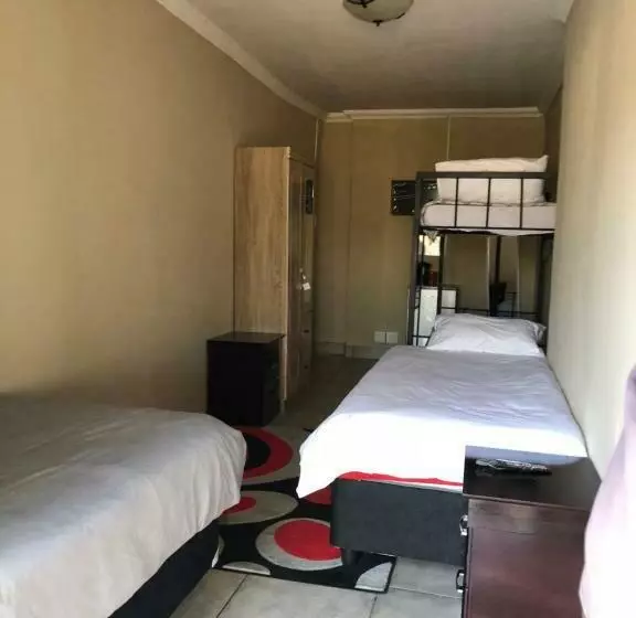 ペンション Budget Stay