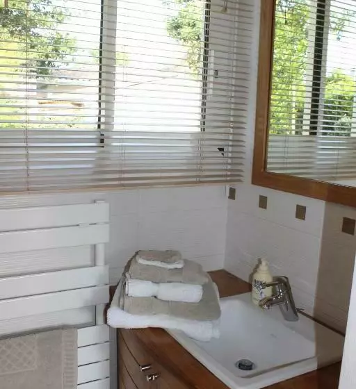 Majatalo Chez Sophie