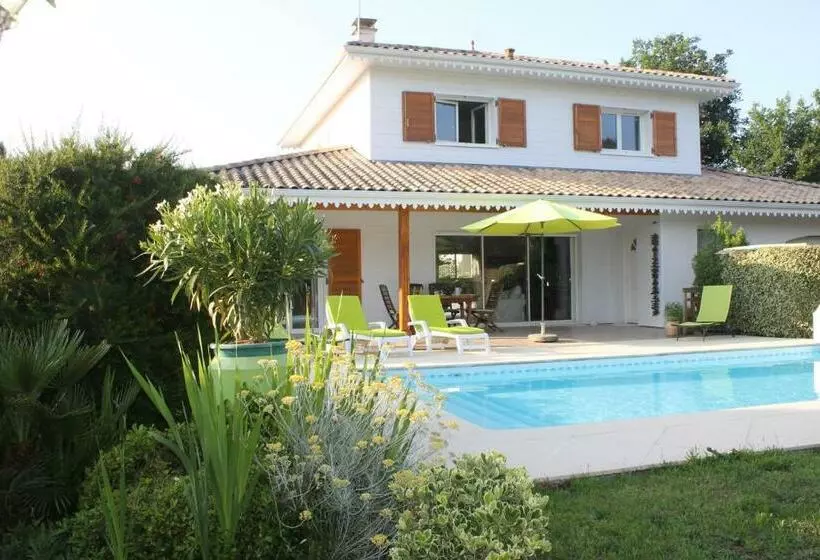 Majatalo Chez Sophie