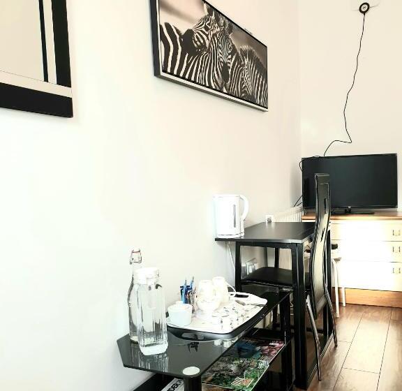 بنسيون Gabriel Guesthouse