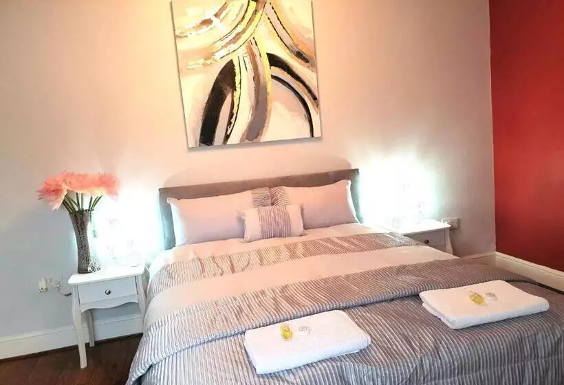 Majatalo Gabriel Guesthouse