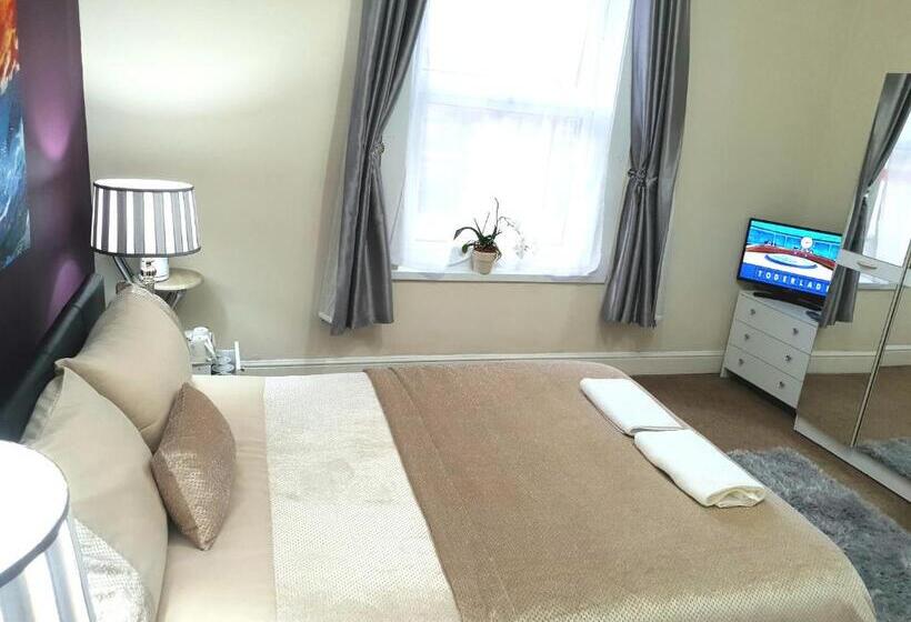 بنسيون Gabriel Guesthouse