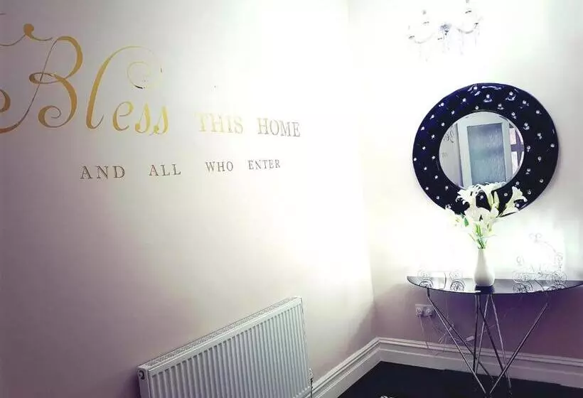 Majatalo Gabriel Guesthouse