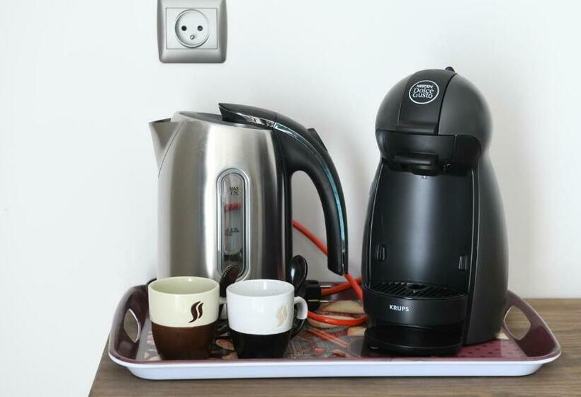 ベッドアンドブレックファースト Chambre D Hôtes Du Charme Provençal