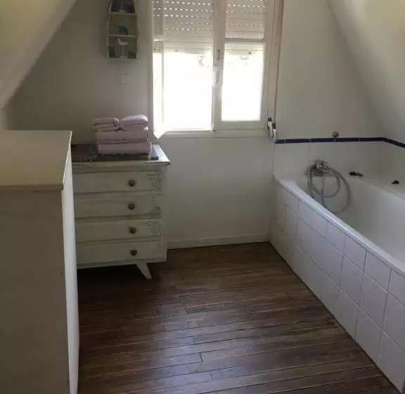 Aamiaismajoitus (B&B) Le Cadran