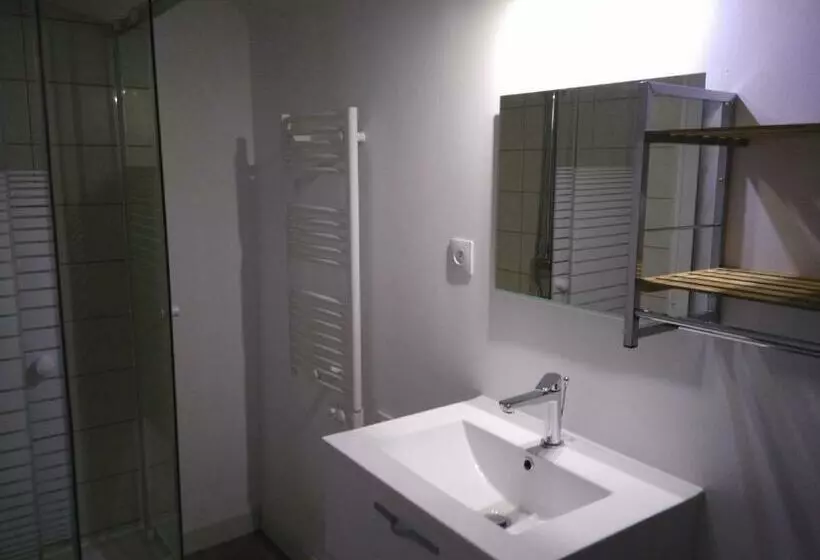 ベッドアンドブレックファースト Les Greniers De Blanche