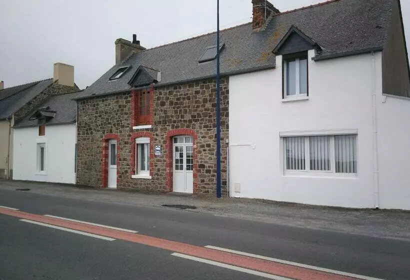 ベッドアンドブレックファースト Les Greniers De Blanche