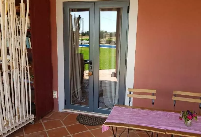 ベッドアンドブレックファースト Quinta Dos Doze Sobreiros   Quarto Sol