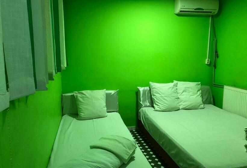 فندق Continental