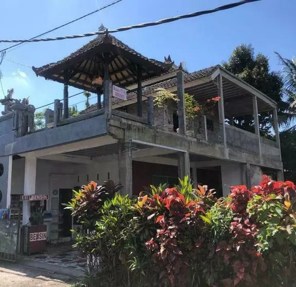 پانسیون Buana Asti Homestay