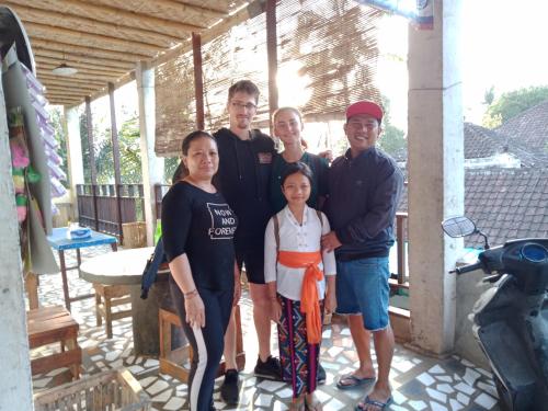 פנסיון Buana Asti Homestay