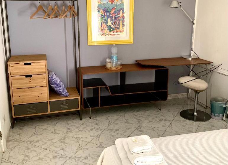 Pension (Hôtel basse catégorie) Casa Del Corso