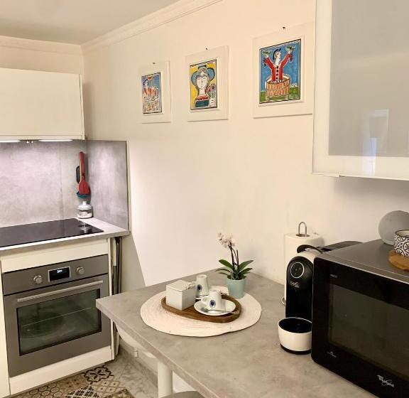 Pension (Hôtel basse catégorie) Casa Del Corso