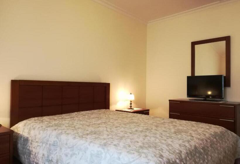 پانسیون Casa Serra Da Lapa