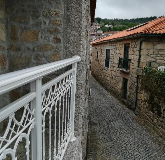 پانسیون Casa Serra Da Lapa