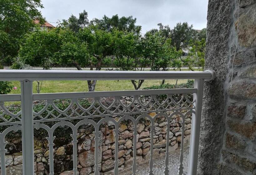 پانسیون Casa Serra Da Lapa