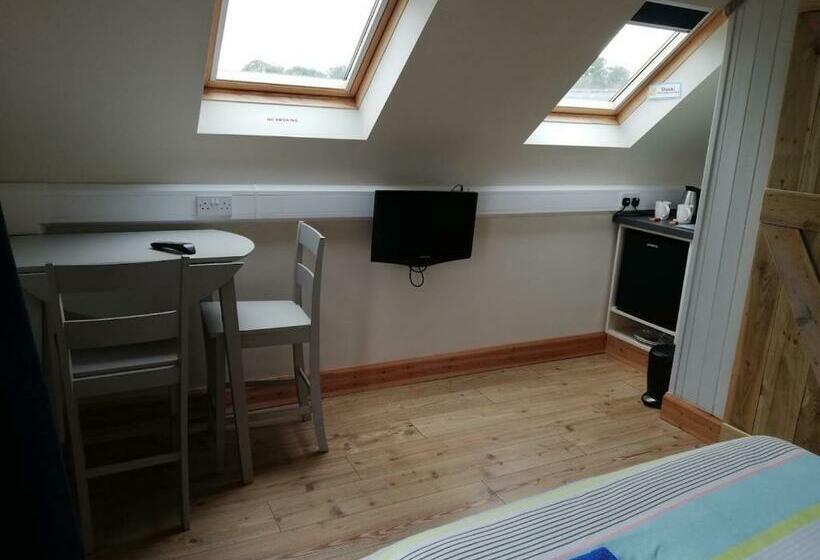 Пансион Mchugh S Loft