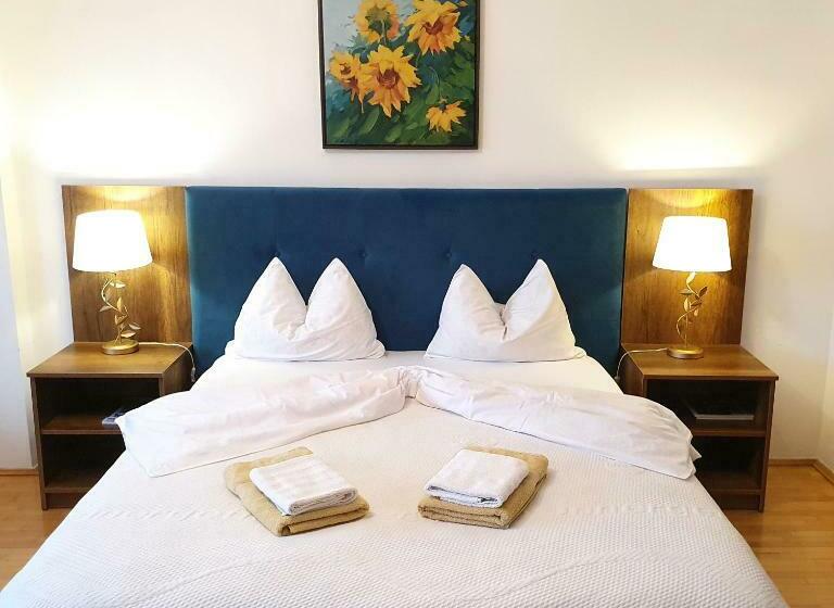 پانسیون Vila De La Lugas