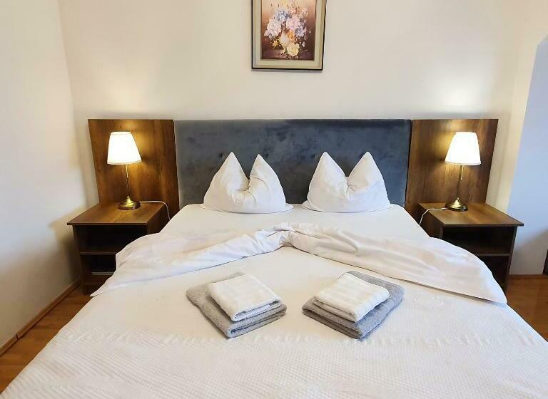 پانسیون Vila De La Lugas