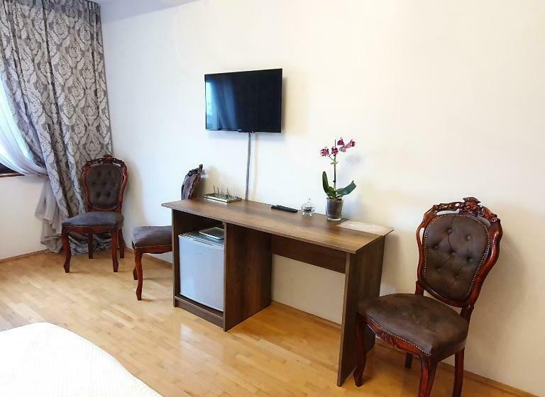 پانسیون Vila De La Lugas