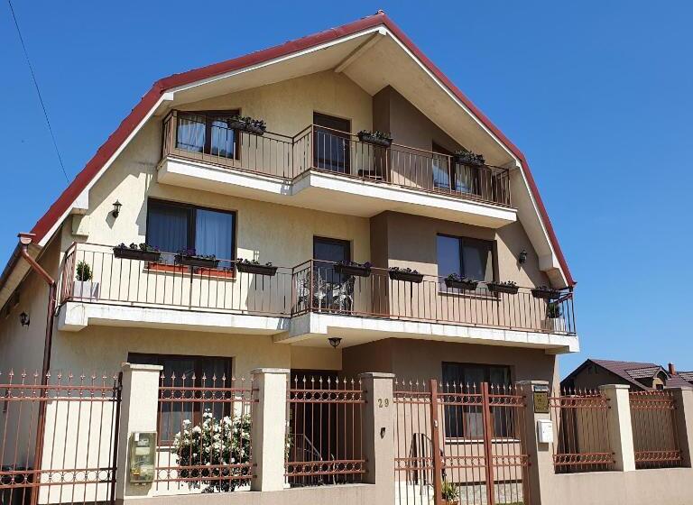 پانسیون Vila De La Lugas