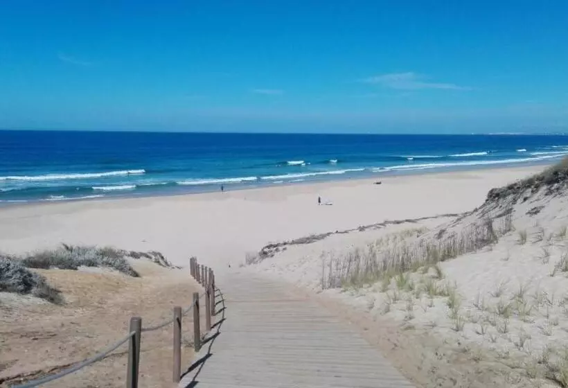 Pirata Hostel Milfontes