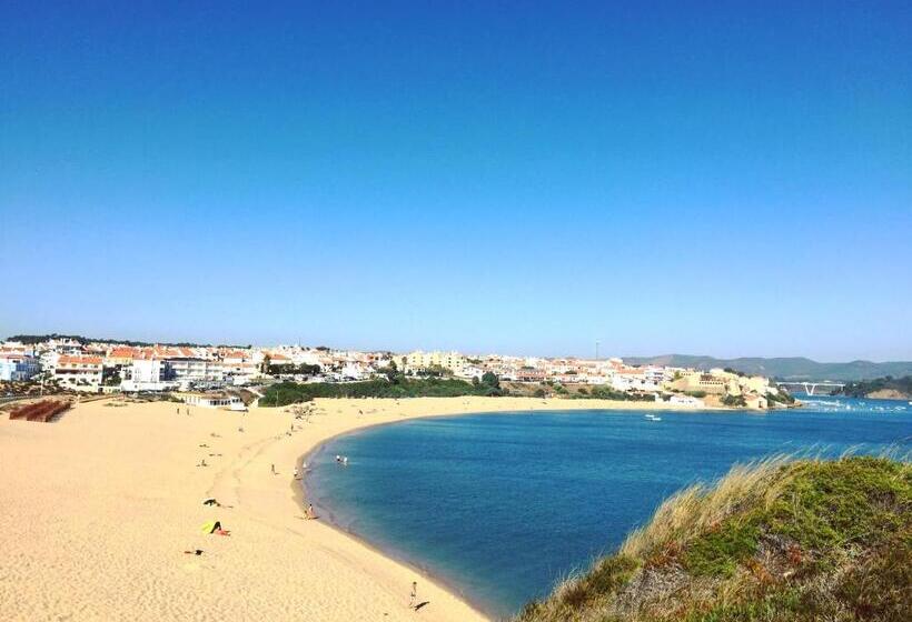 Pirata Hostel Milfontes