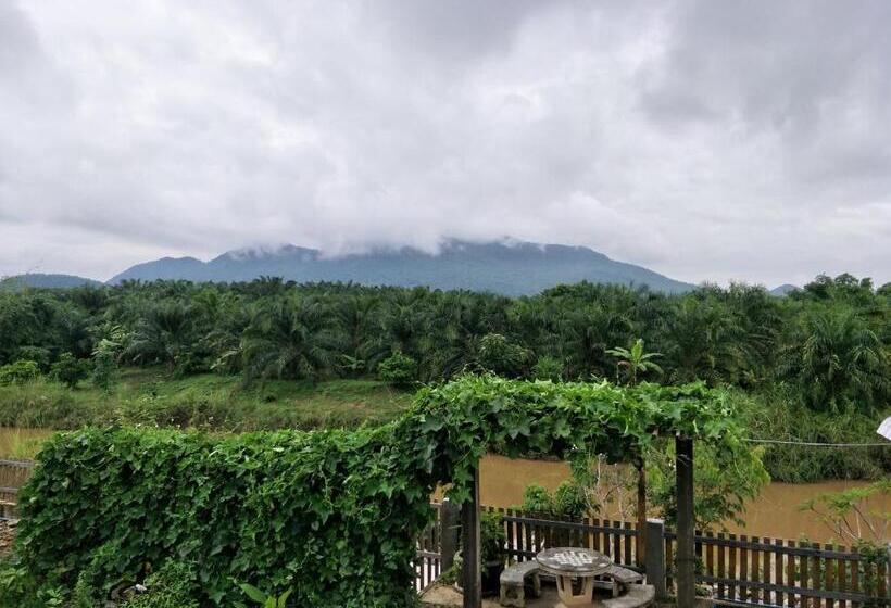 אתר נופש Teak Villa