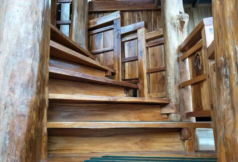 リゾートホテル Teak Villa