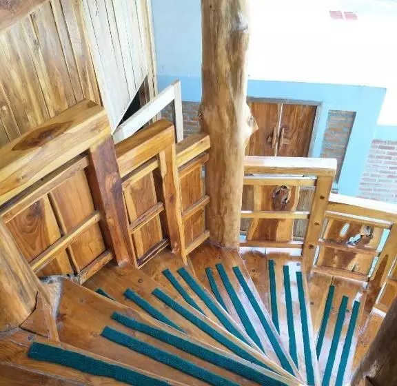 リゾートホテル Teak Villa