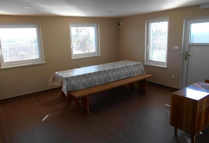 ユースホステル Penzion Imrichovi