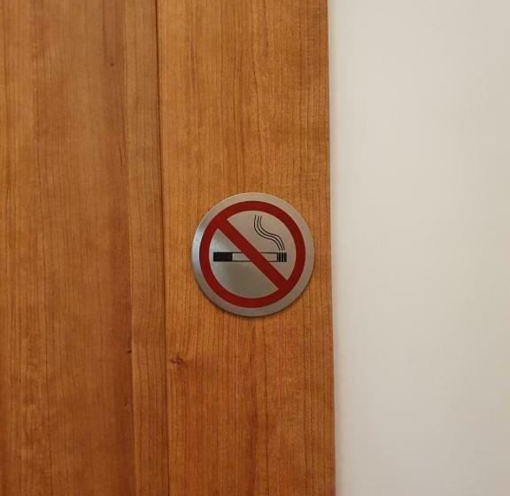 تختخواب و صبحانه Hercules House   Il Riposo Degli Eroi