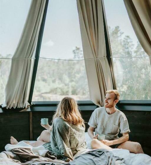 בית מלון כפרי Tackork Gård & Marina