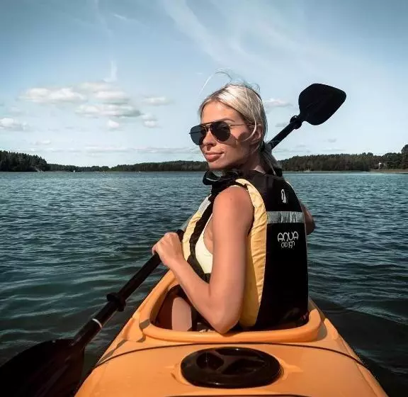 Hotelli Tackork Gård & Marina