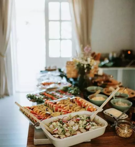 Hotelli Tackork Gård & Marina