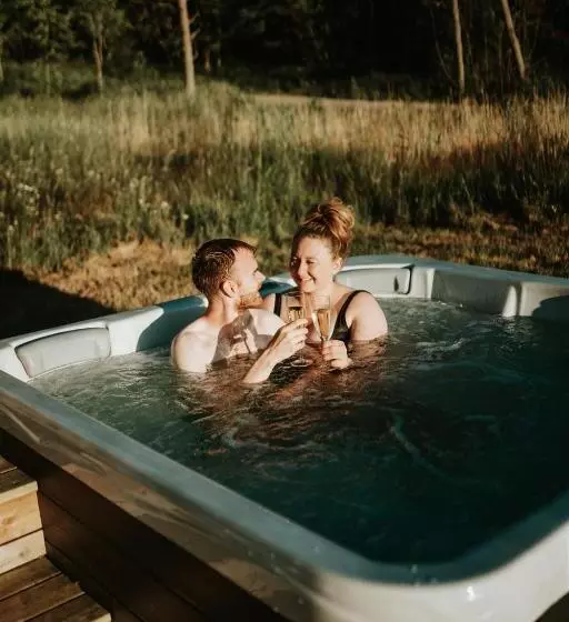 Hotelli Tackork Gård & Marina