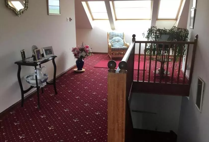 ホテル Woodcockfaulds House
