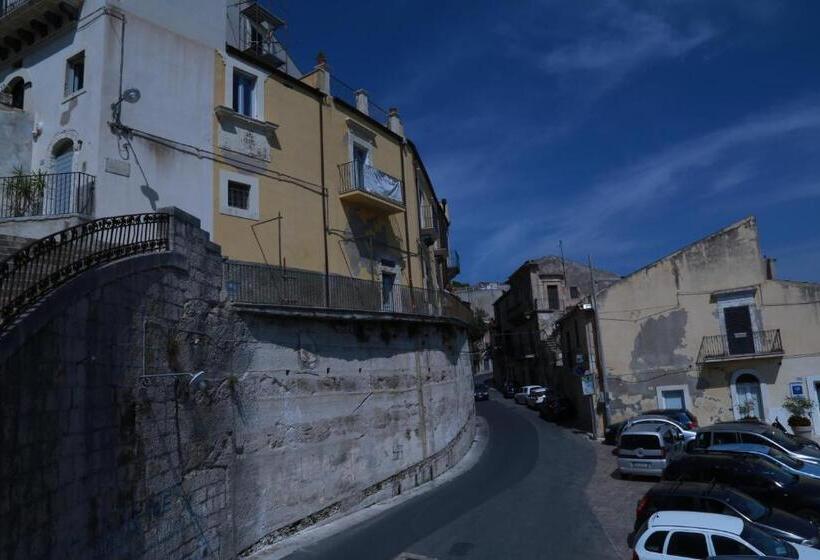 פנסיון Casa Santa Maria   Fichi D India