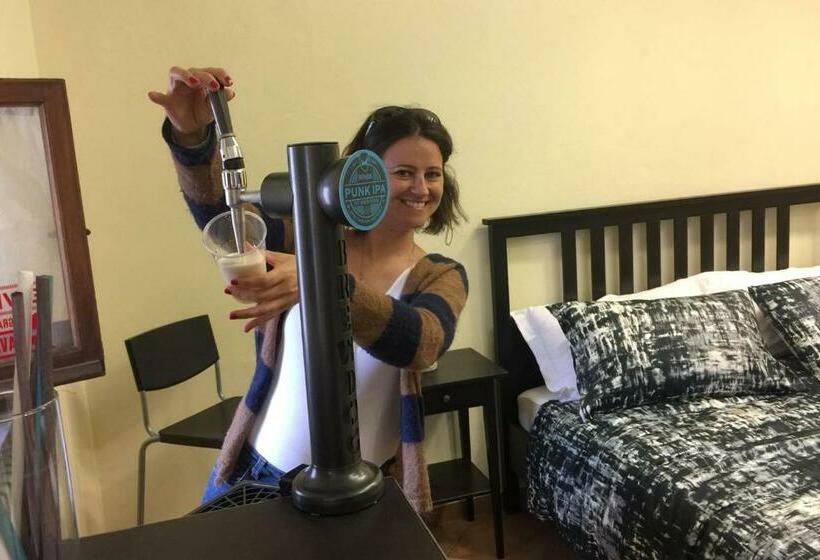 膳宿费 La Sosta Navarra Bed & Beer