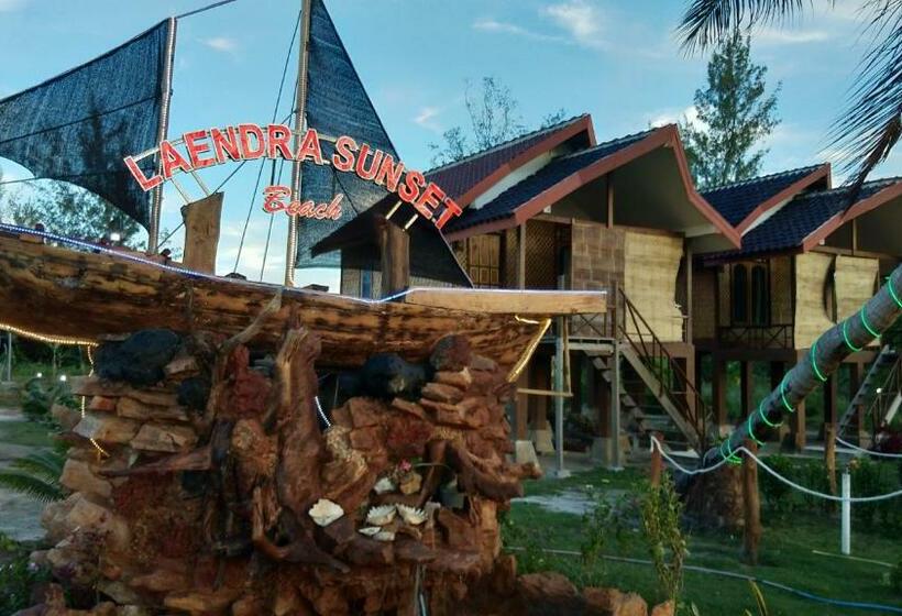 Pension Laendra Sunset Beach