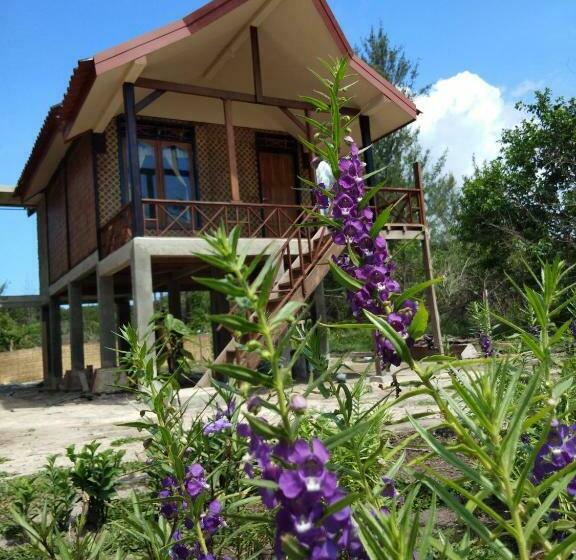 Pension Laendra Sunset Beach